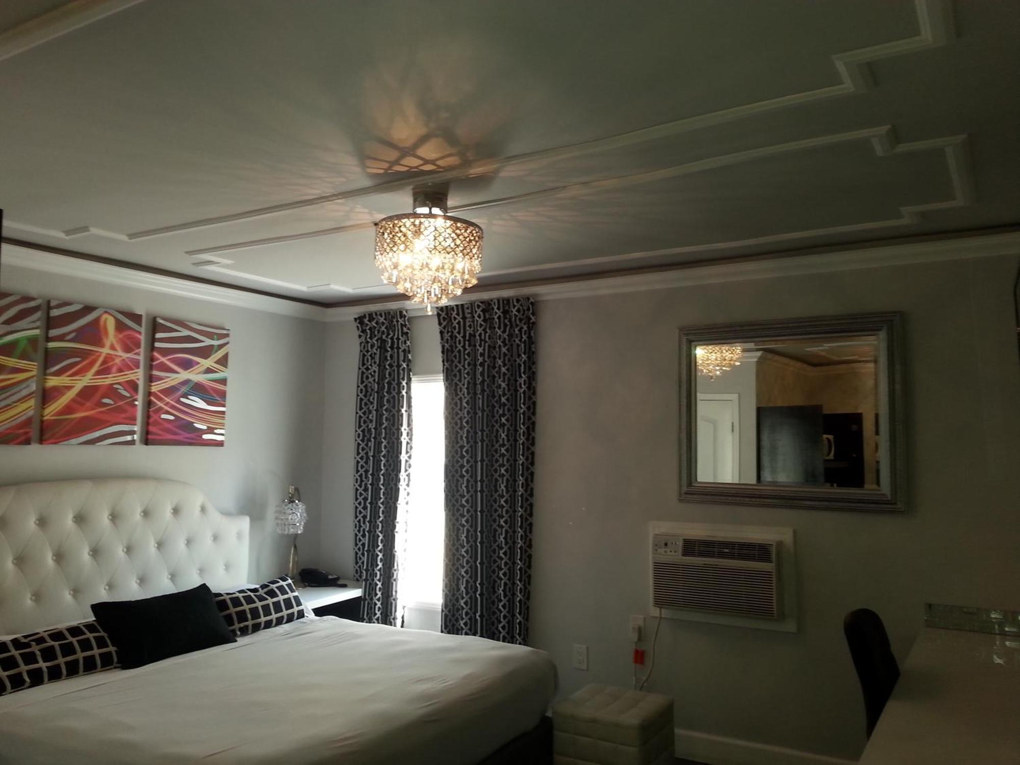 King Room,645744021:JPEG